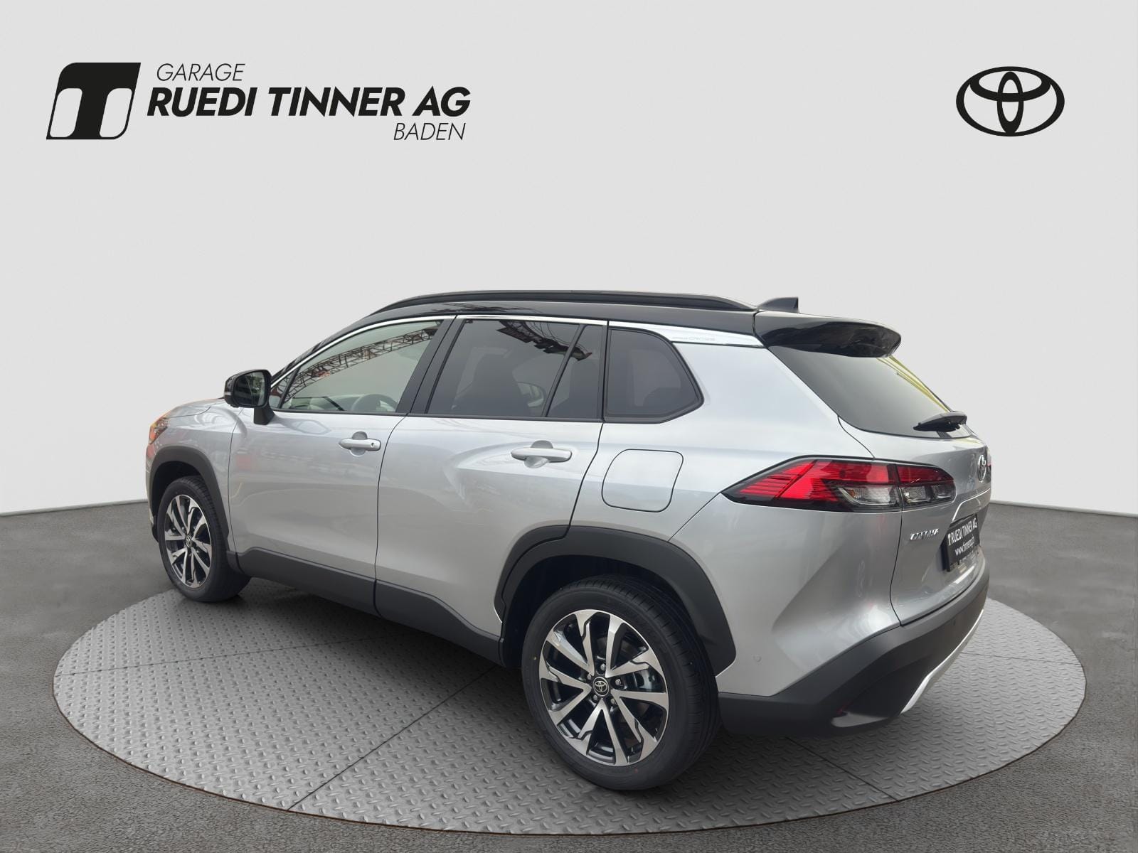 Toyota Corolla Cross 2.0 HSD Premium AWD-i, Bild 7