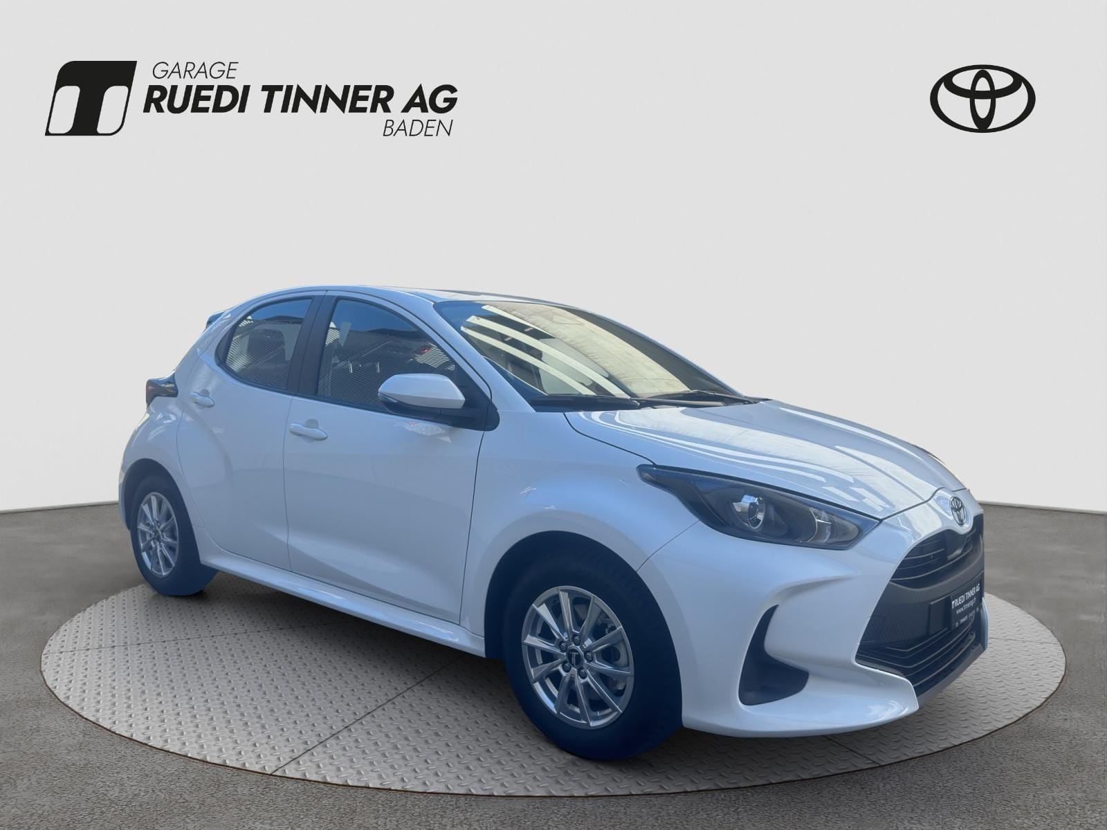 Toyota Yaris 1.5 VVT-i HSD Comfort, Bild 3