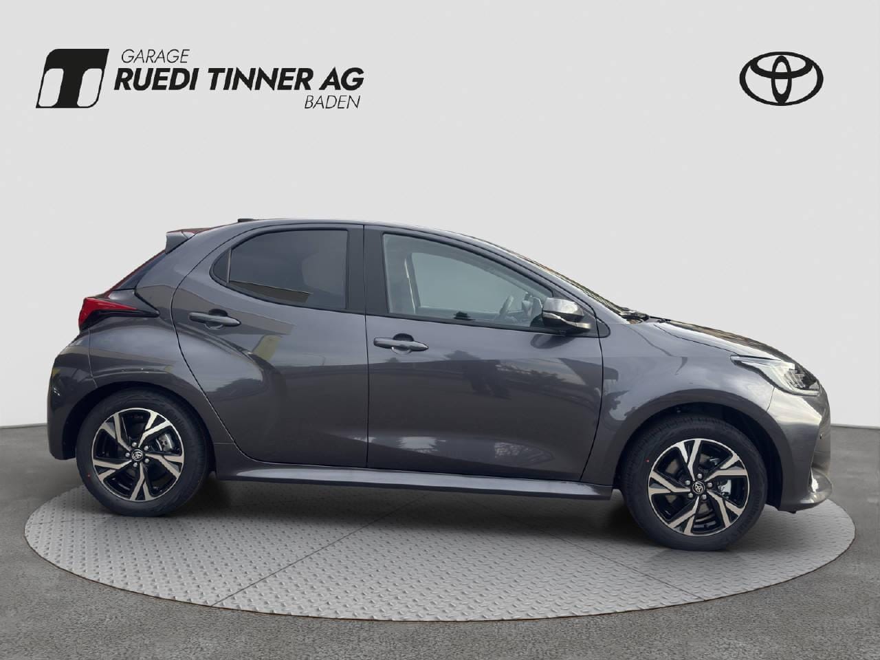 Toyota Yaris 1.5 VVT-i HSD Trend, Bild 4