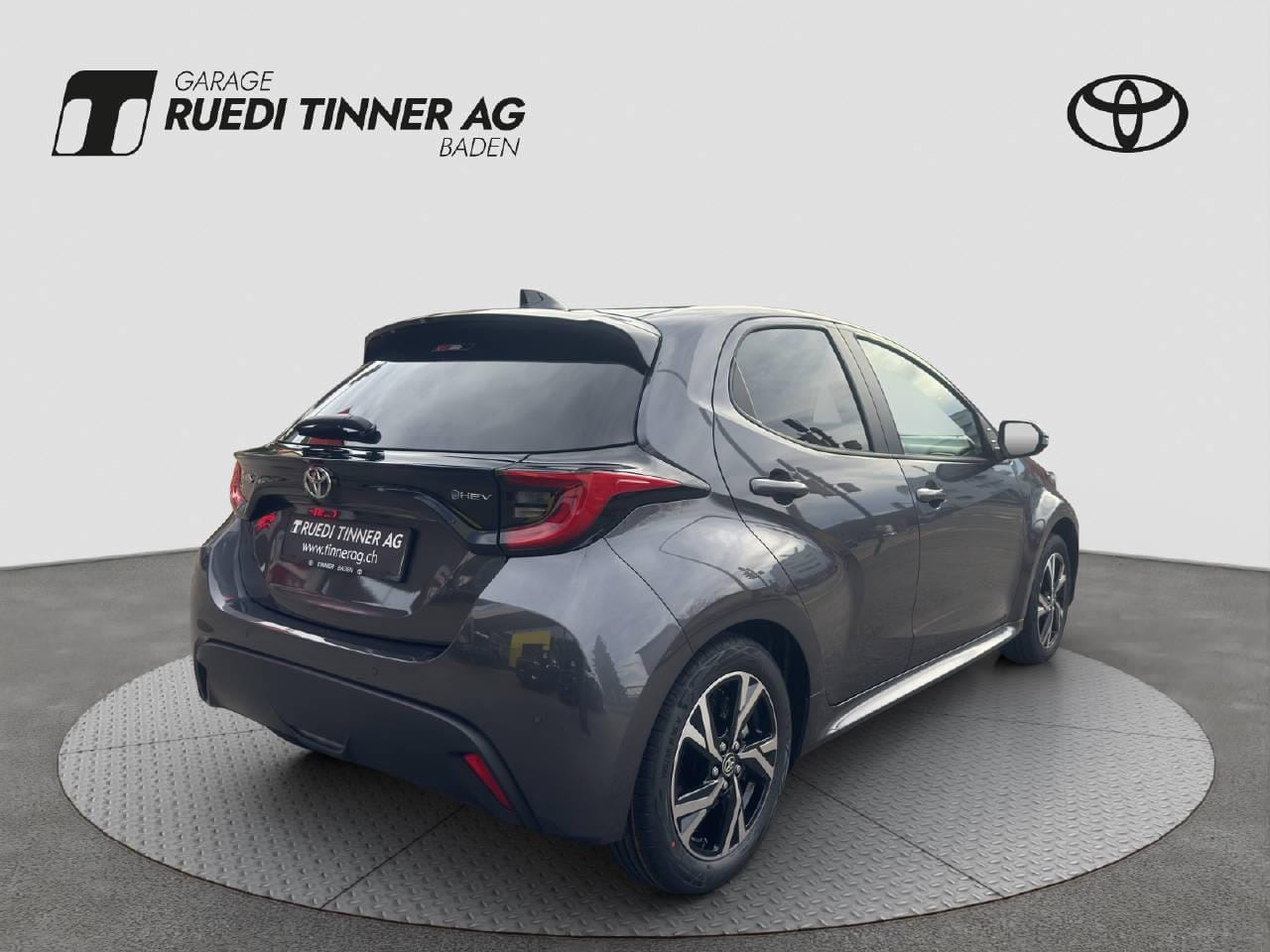 Toyota Yaris 1.5 VVT-i HSD Trend, Bild 5