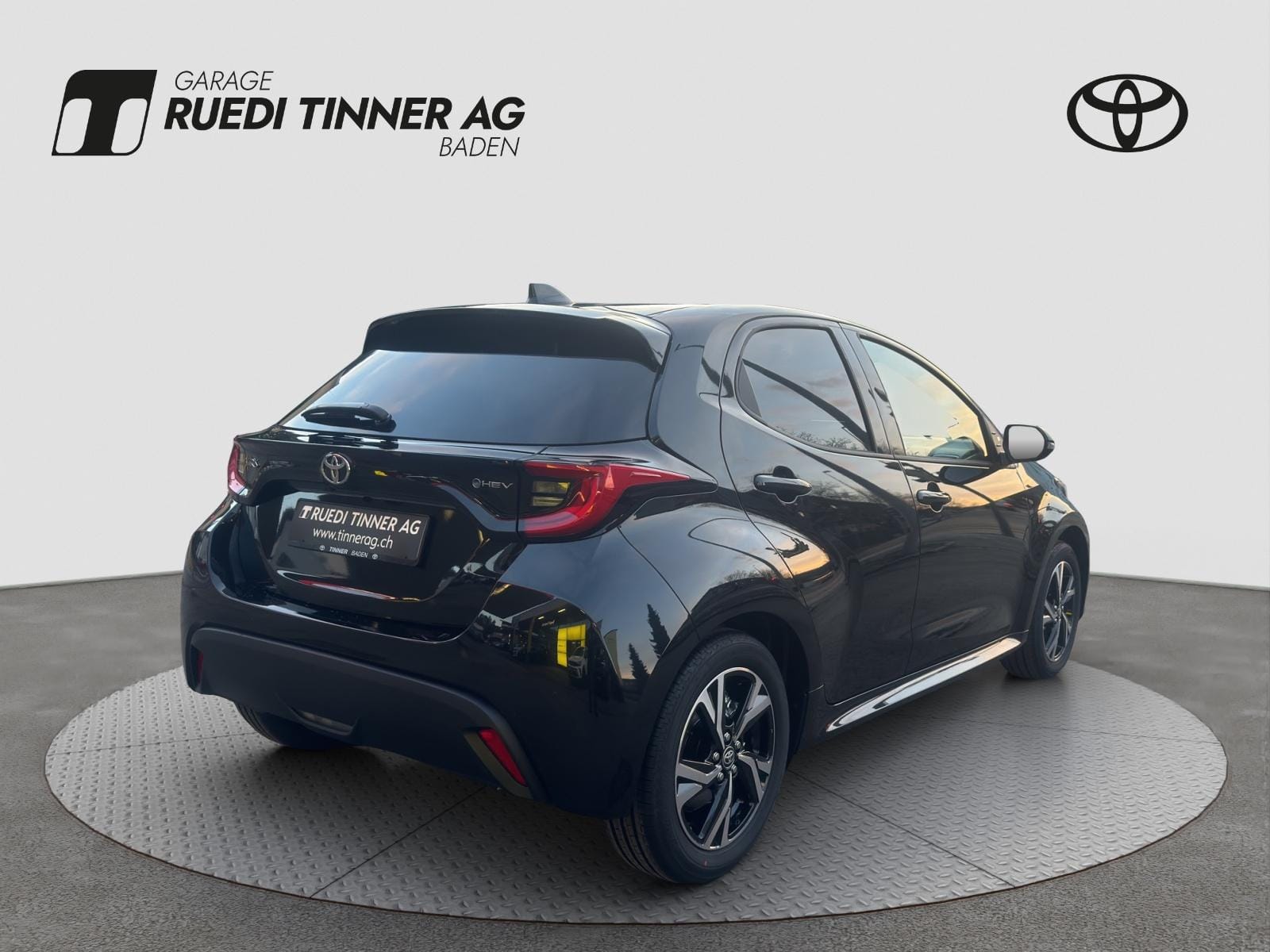 Toyota Yaris 1.5 VVT-i HSD Trend, Bild 5