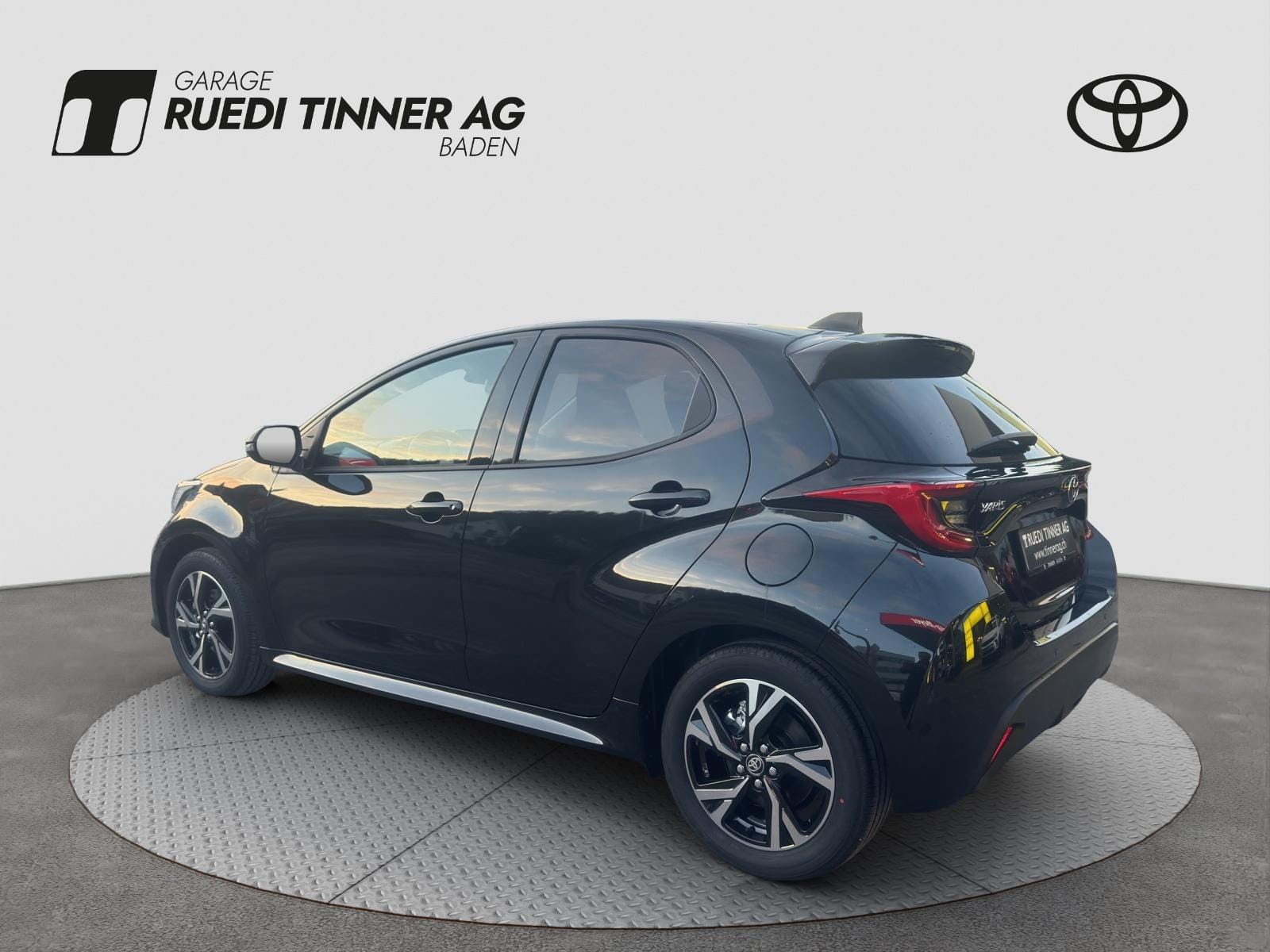 Toyota Yaris 1.5 VVT-i HSD Trend, Bild 7