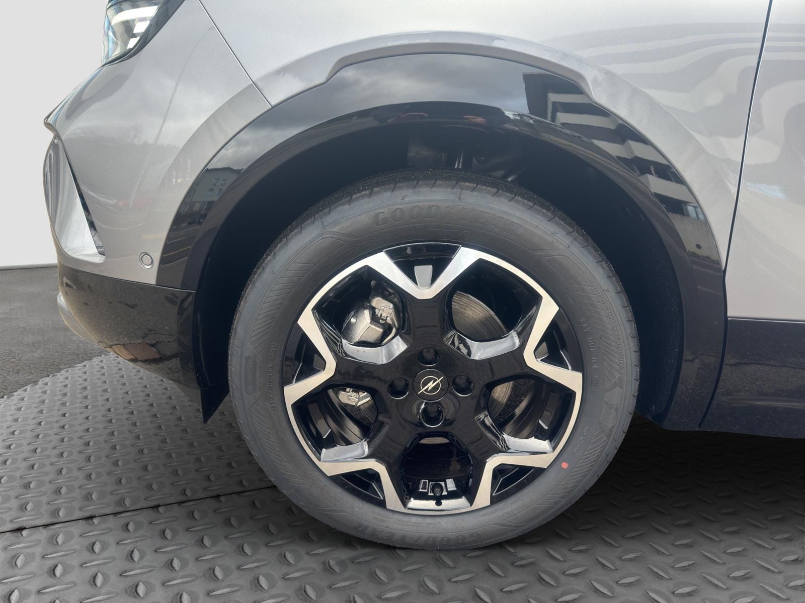 Opel Mokka 1.2 T 145 HEV GS WoW, Bild 9