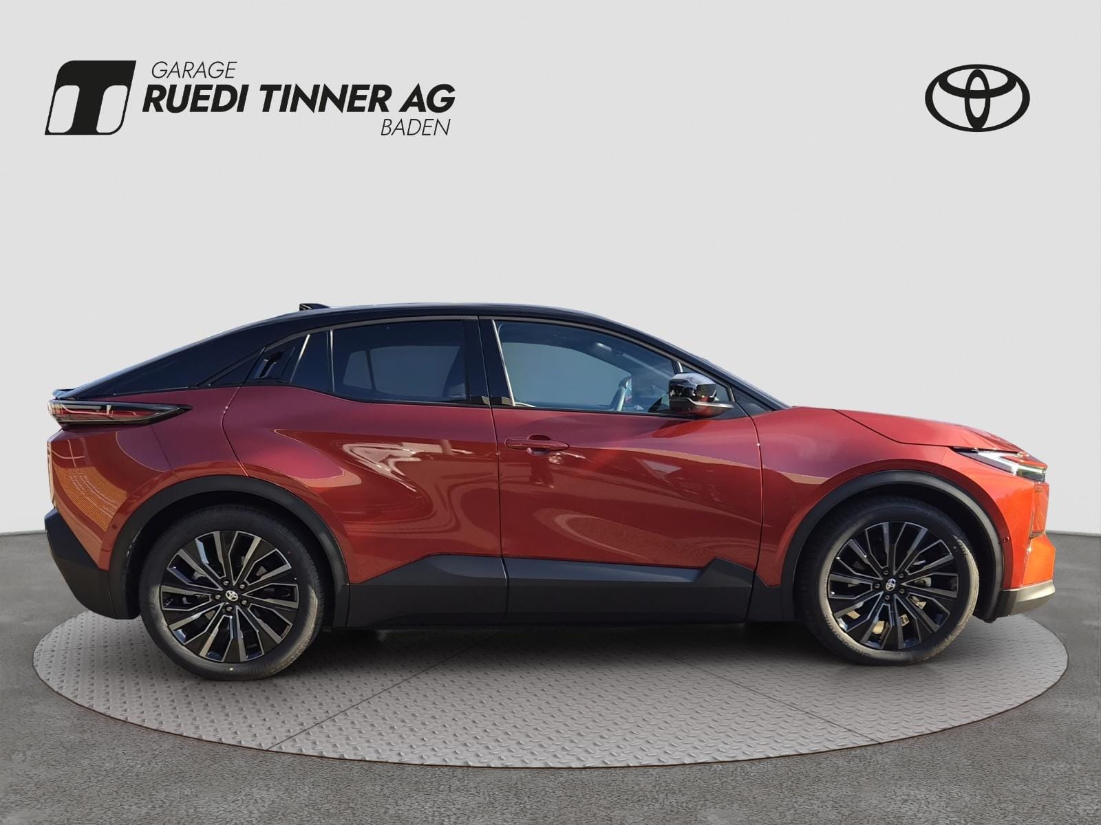 Toyota C-HR+ Premium AWD, Bild 4