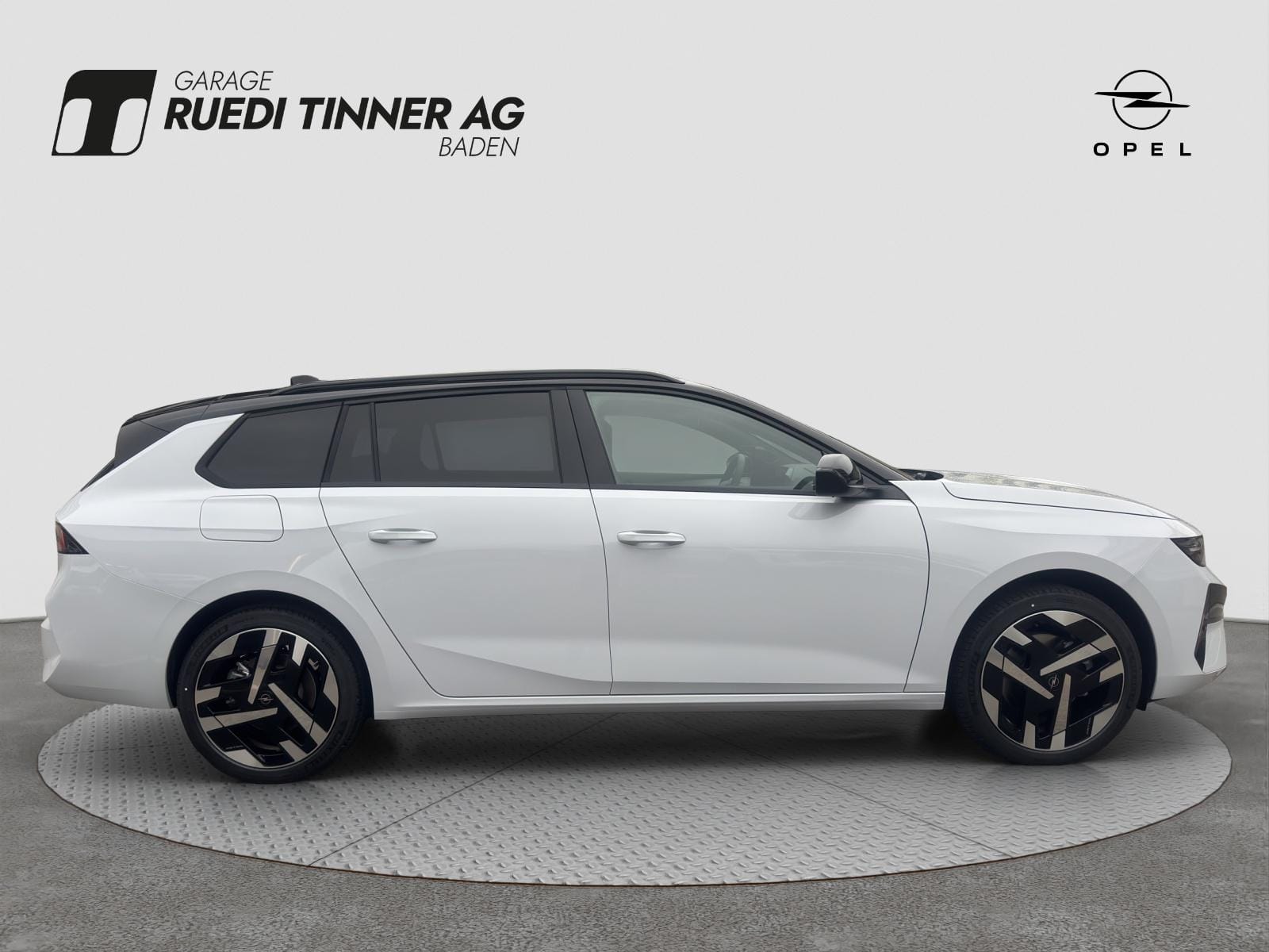 Opel Astra-e Sports Tourer Ultimate, Bild 4