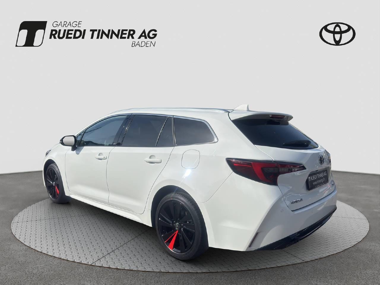 Toyota Corolla Touring Sports 2.0 HSD Swiss Edition, Bild 7