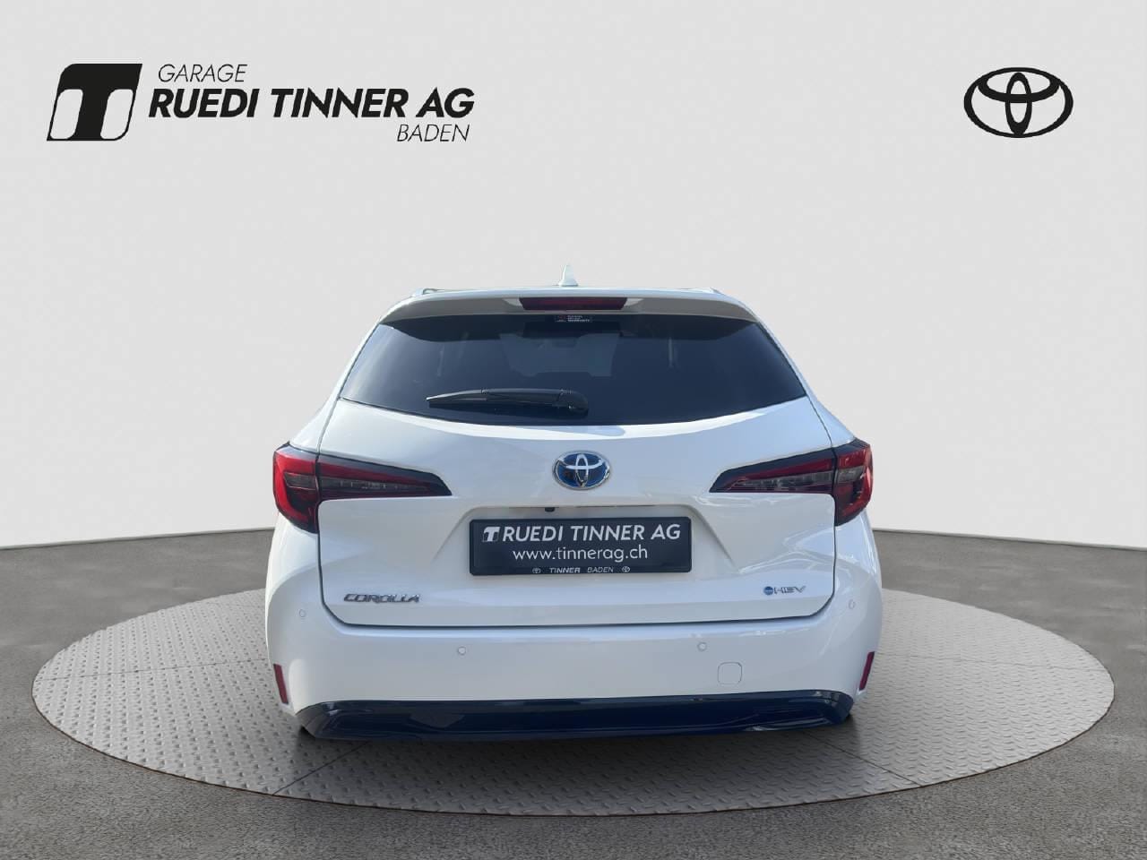 Toyota Corolla Touring Sports 2.0 HSD Swiss Edition, Bild 6