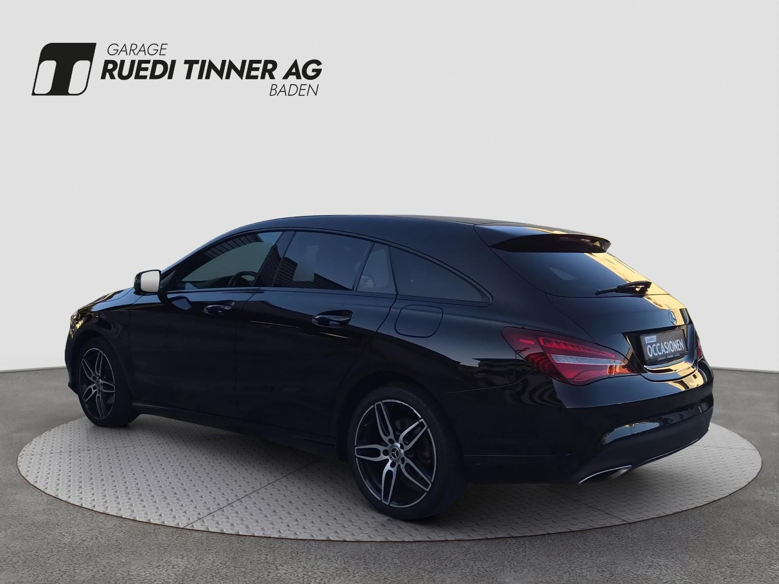MERCEDES-BENZ CLA 200 Night Star Shooting Brake, Bild 7