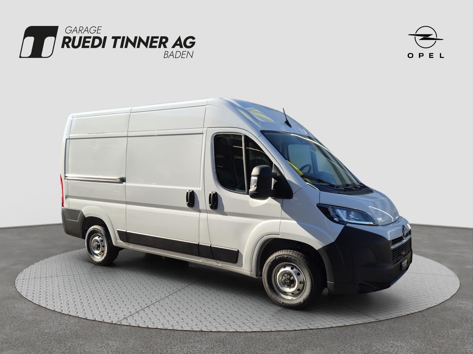 Opel Movano Kaw. 3.3 t L2 H2 2.2 TD 140, Bild 3