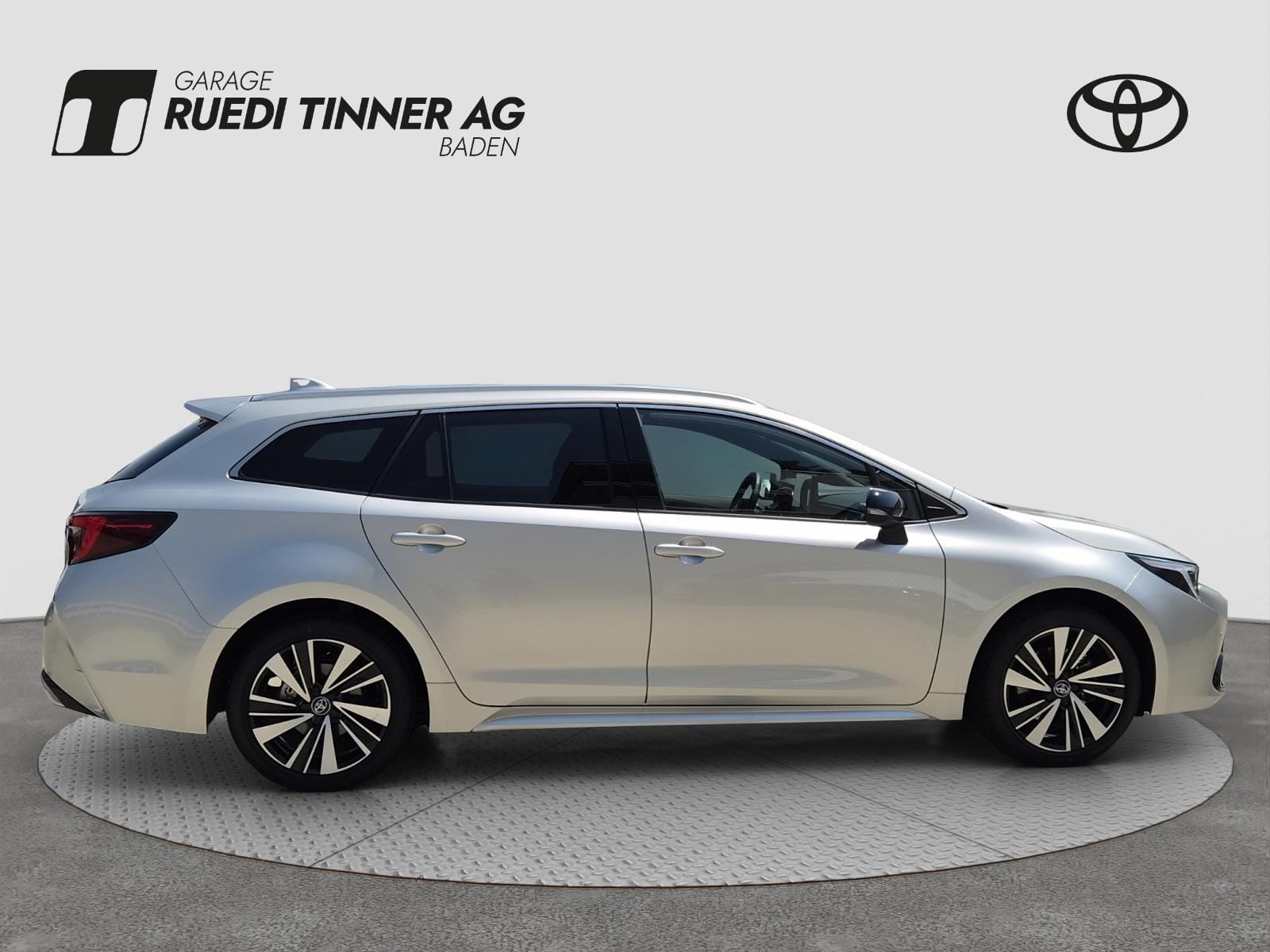 Toyota Corolla 2.0 HSD Trend, Bild 4