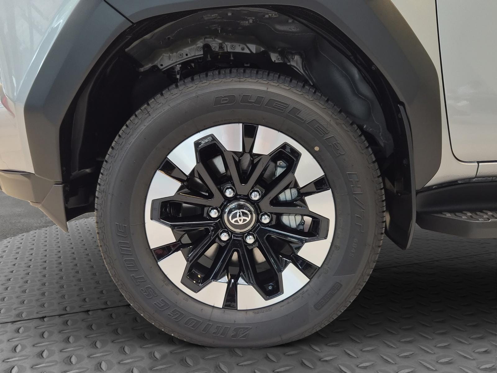 Toyota Hilux Double Cab.-Pick-up 2.8 D-4D MHEV 204 Style, Bild 9