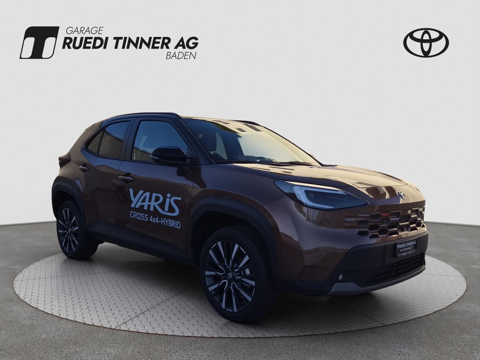 Toyota Yaris Cross 1.5 VVT-i HSD Premium AWD-i, Bild 3
