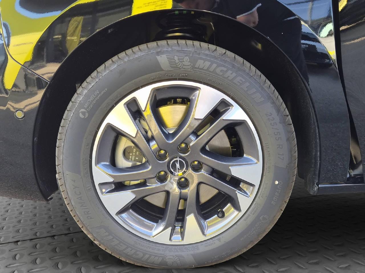 OPEL Zafira 2.2 CDTI 180 GS S/S, Bild 9