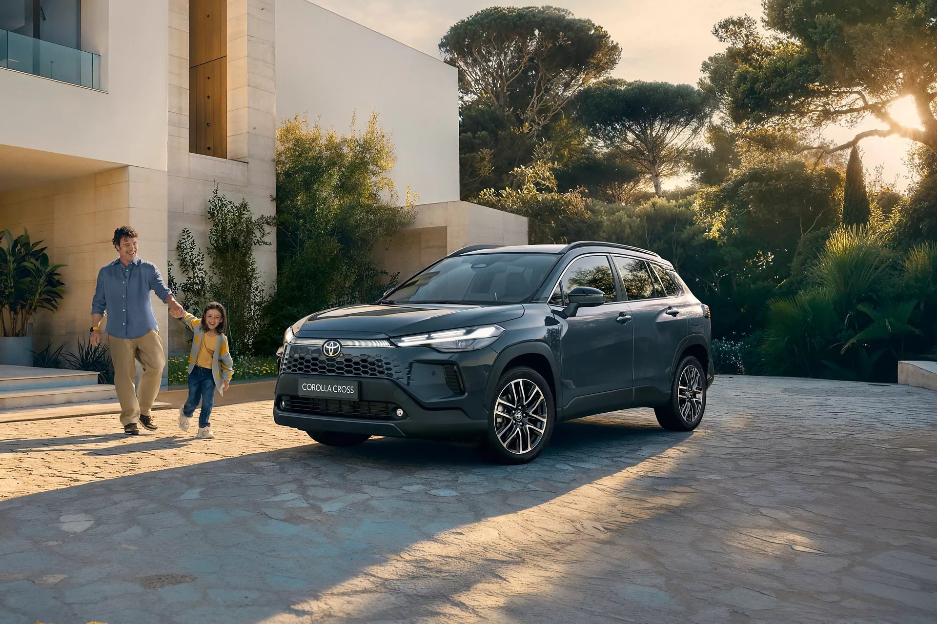 Toyota Corolla Cross, Aufnahme des Herstellers