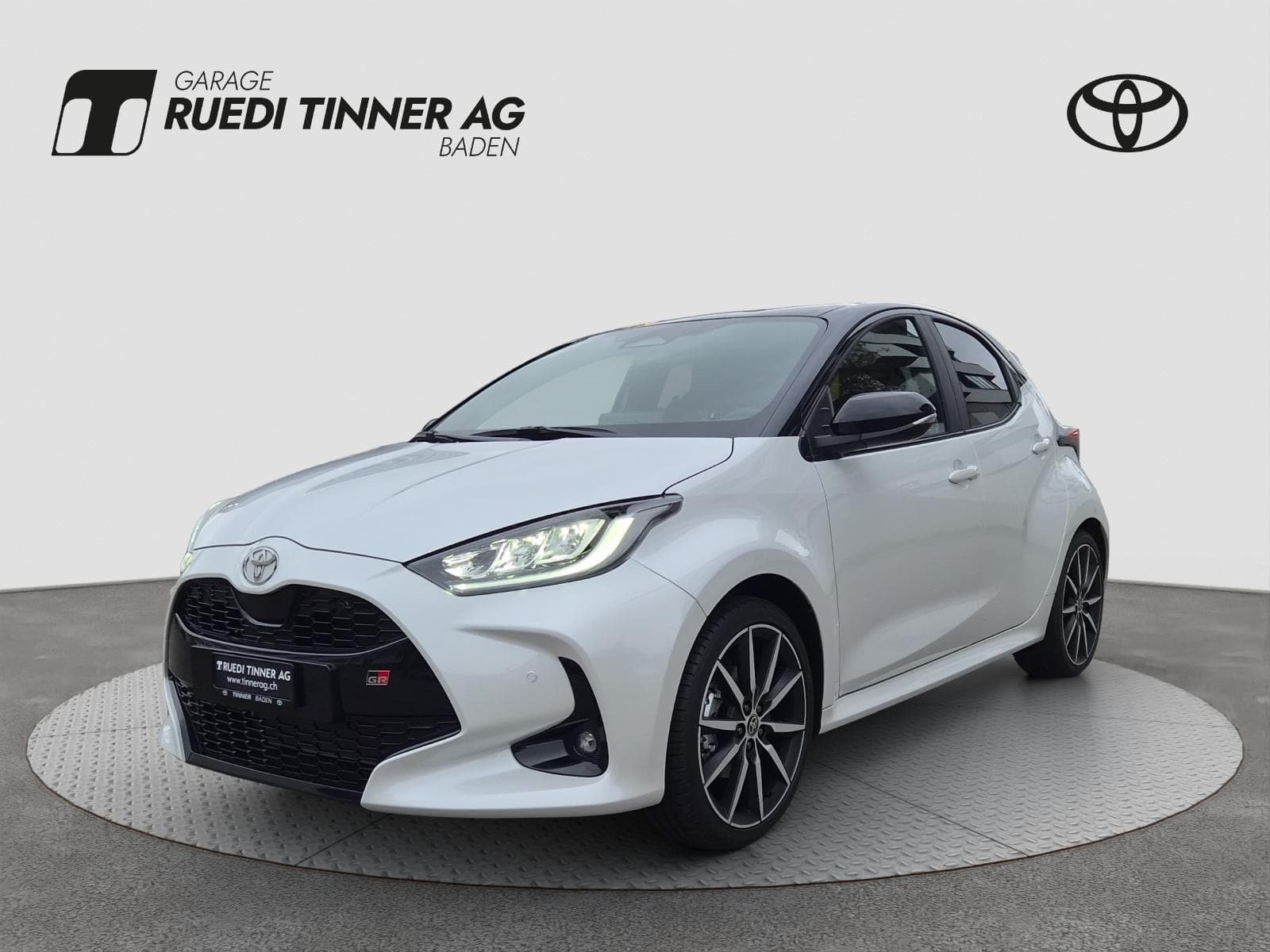 Toyota Yaris 1.5 VVT-i HSD GR Sport
